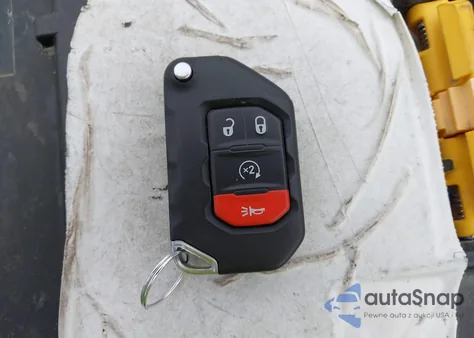 2024 Jeep Wrangler 4Xe Sahara 4Xe z USA, uszkodzony, nr VIN 1C4RJXP6XRW116100